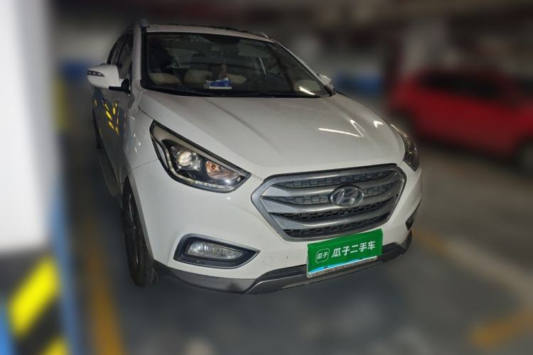 Used Hyundai ix35 2013 2.0L Automatic Two-Wheel Drive Smart GLS China IV Standard Front Right 45 Deg