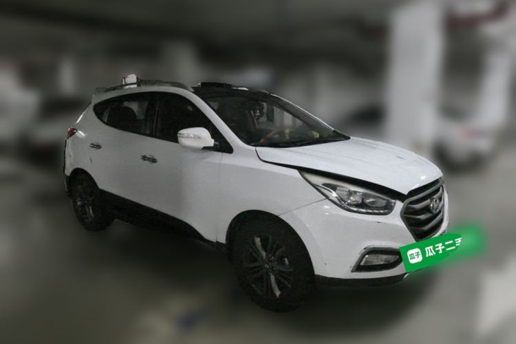 Used Hyundai ix35 2013 2.0L Automatic Two-Wheel Drive Smart GLS China V Standard Front Right 45 Deg