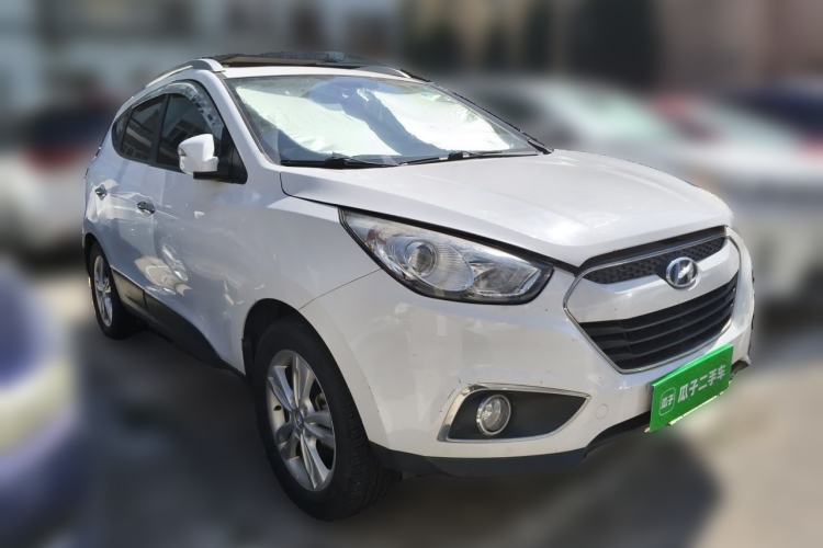 Used Hyundai ix35 2013 2.0L Automatic Two-Wheel Drive Smart GLS China V Standard Front Right 45 Deg