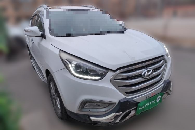 Used Hyundai ix35 2013 2.0L Automatic 2WD Comfort GL China IV Standard Front Right 45 Deg