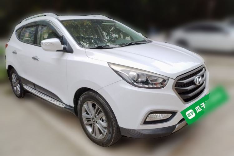 Used Hyundai ix35 2013 2.0L Automatic Two-Wheel Drive Smart GLS China IV Standard Front Right 45 Deg