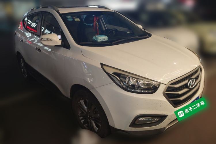 Used Hyundai ix35 2013 2.0L Automatic Two-Wheel Drive Smart GLS China IV Standard Front Right 45 Deg
