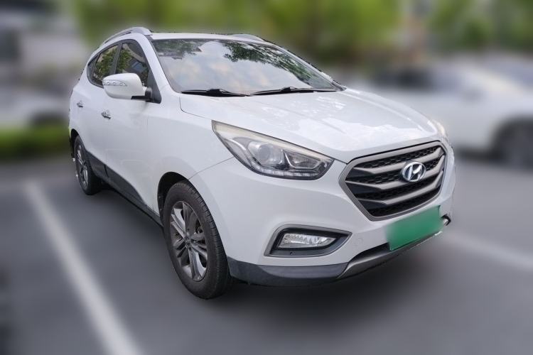 Used Hyundai ix35 2013 2.0L Automatic Two-Wheel Drive Smart GLS China IV Standard Front Right 45 Deg