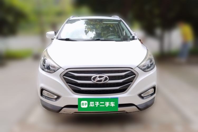 Used Hyundai ix35 2013 2.0L Automatic Two-Wheel Drive Smart GLS China IV Standard Front