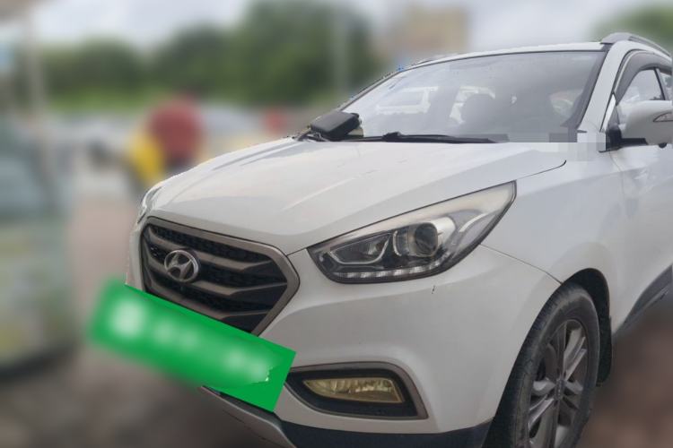 Used Hyundai ix35 2013 2.0L Automatic Two-Wheel Drive Smart GLS China IV Standard Front