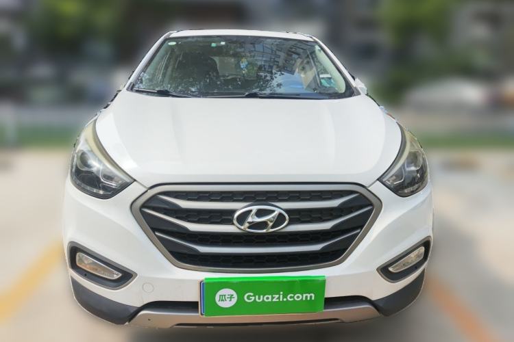 Used Hyundai ix35 2013 2.0L Automatic Two-Wheel Drive Smart GLS China IV Standard Front