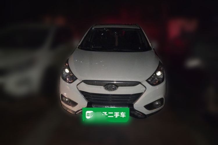 Used Hyundai ix35 2013 2.0L Automatic Two-Wheel Drive Smart GLS China IV Standard Front