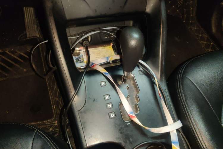 Used Hyundai ix35 2013 2.0L Automatic 2WD Comfort GL China IV Standard Gear Lever