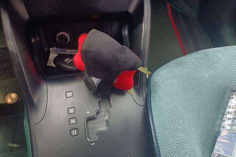 Used Hyundai ix35 2013 2.0L Automatic Two-Wheel Drive Smart GLS China IV Standard Gear Lever
