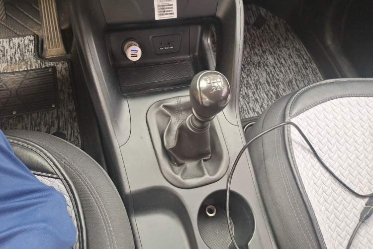 Used Hyundai ix35 2013 2.0L Manual 2WD Comfort GL China IV Standard Gear Lever