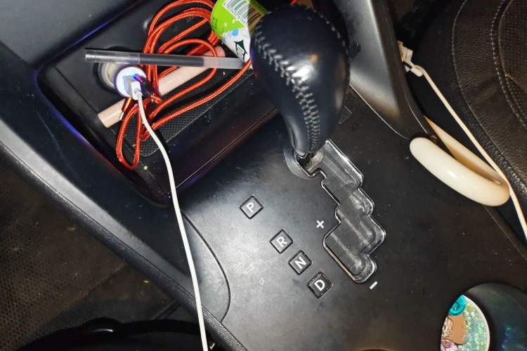Used Hyundai ix35 2013 2.0L Automatic Two-Wheel Drive Smart GLS China IV Standard Gear Lever