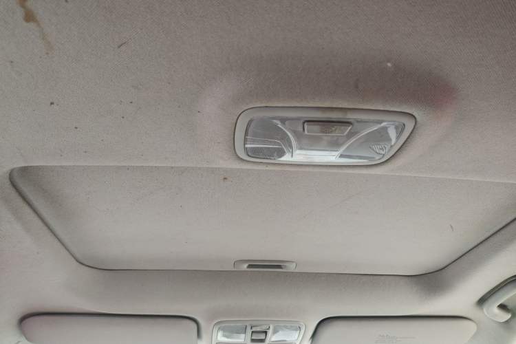 Used Hyundai ix35 2013 2.0L Automatic Two-Wheel Drive Smart GLS China IV Standard Headliner