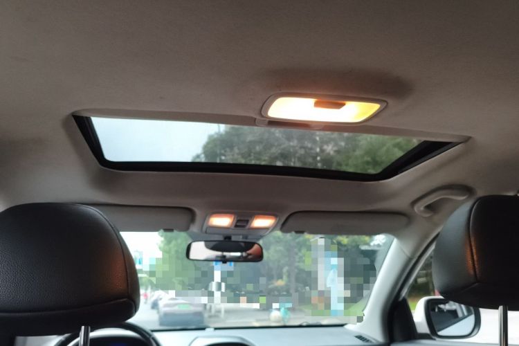 Used Hyundai ix35 2013 2.0L Automatic Two-Wheel Drive Smart GLS China IV Standard Headliner