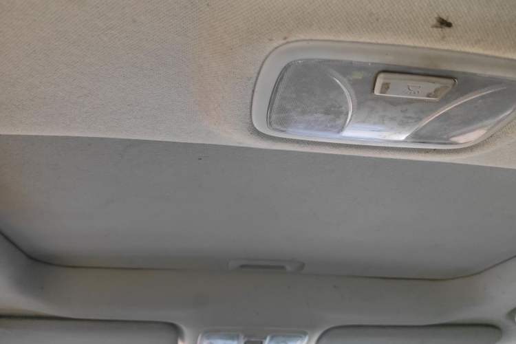 Used Hyundai ix35 2013 2.0L Automatic Two-Wheel Drive Smart GLS China IV Standard Headliner