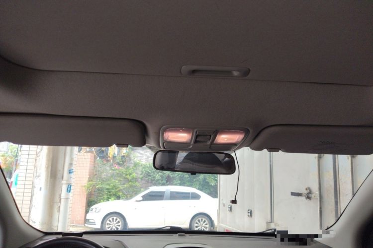 Used Hyundai ix35 2013 2.0L Automatic Two-Wheel Drive Smart GLS China IV Standard Headliner