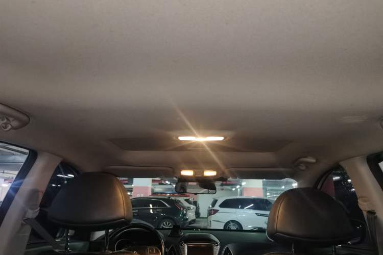 Used Hyundai ix35 2013 2.0L Automatic Two-Wheel Drive Smart GLS China V Standard Headliner