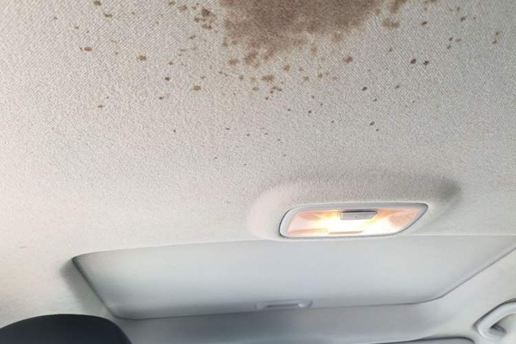Used Hyundai ix35 2013 2.0L Automatic 2WD Comfort GL China IV Standard Headliner