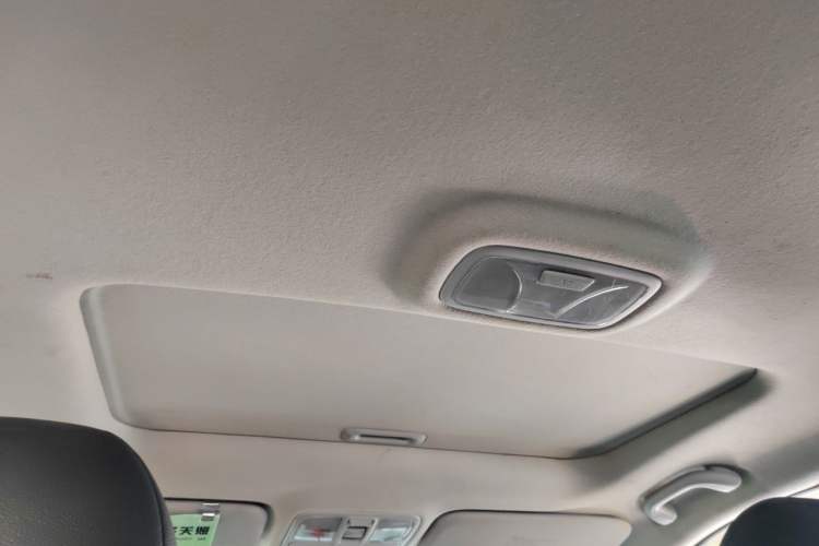 Used Hyundai ix35 2013 2.0L Automatic Two-Wheel Drive Smart GLS China IV Standard Headliner