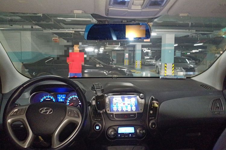 Used Hyundai ix35 2013 2.0L Automatic Two-Wheel Drive Smart GLS China IV Standard Headliner