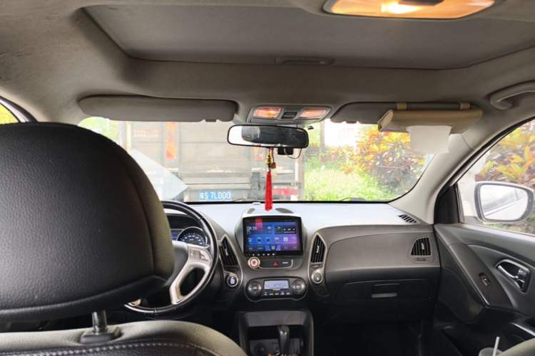 Used Hyundai ix35 2013 2.0L Automatic Two-Wheel Drive Smart GLS China V Standard Headliner