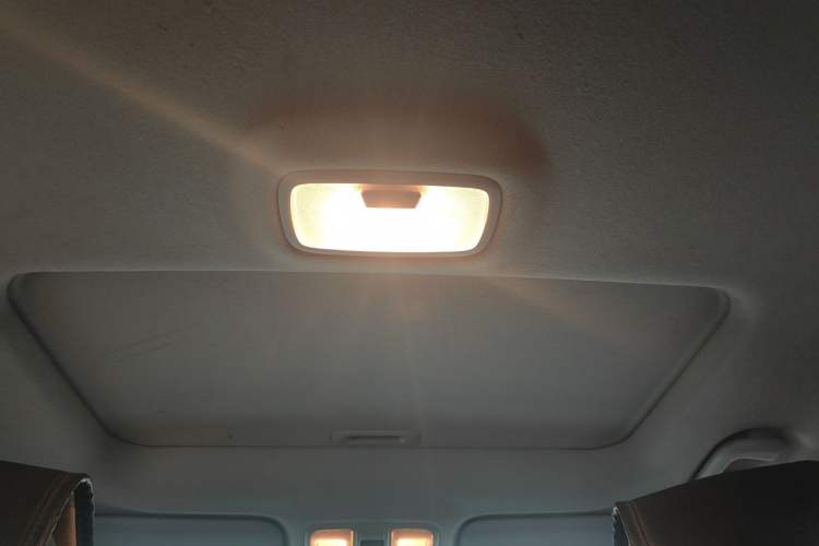 Used Hyundai ix35 2013 2.0L Automatic Two-Wheel Drive Smart GLS China IV Standard Headliner