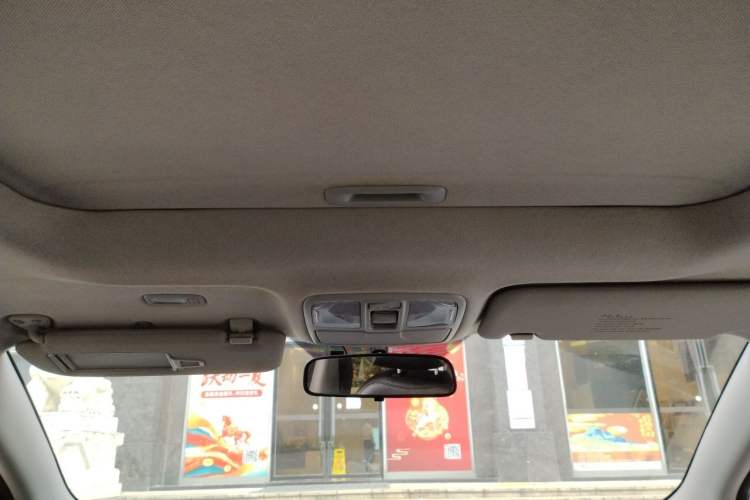 Used Hyundai ix35 2013 2.0L Automatic Two-Wheel Drive Smart GLS China IV Standard Headliner