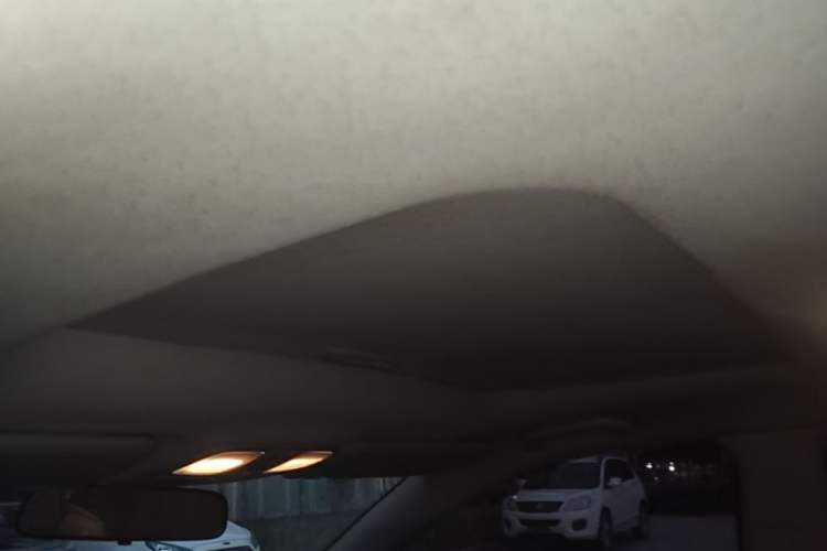 Used Hyundai ix35 2013 2.0L Automatic 2WD Comfort GL China IV Standard Headliner