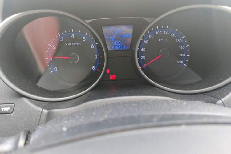 Used Hyundai ix35 2013 2.0L Automatic Two-Wheel Drive Smart GLS China IV Standard Instrument Cluster