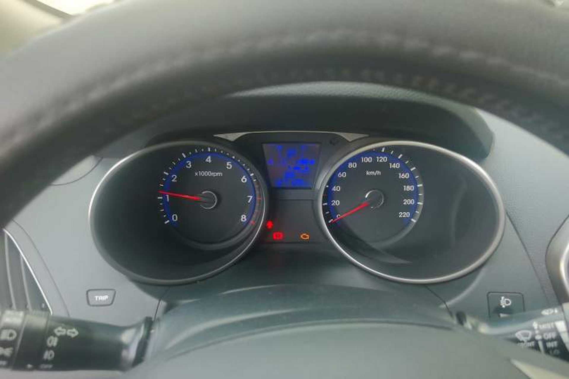 Used Hyundai ix35 2013 2.0L Automatic Two-Wheel Drive Smart GLS China IV Standard Instrument Cluster