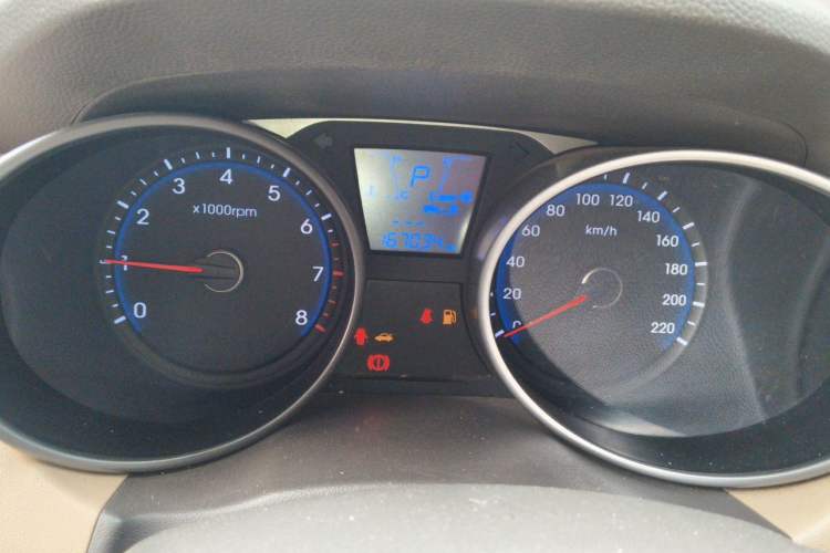 Used Hyundai ix35 2013 2.0L Automatic 2WD Comfort GL China IV Standard Instrument Cluster