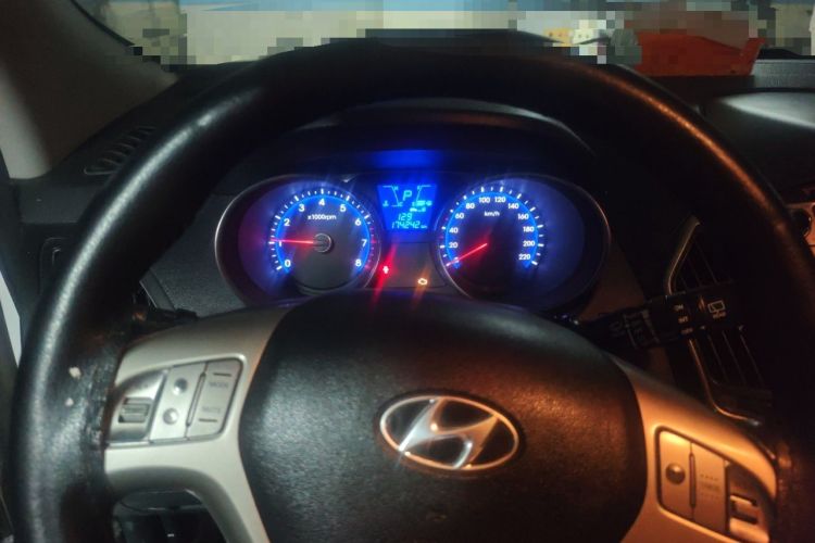 Used Hyundai ix35 2013 2.0L Automatic Two-Wheel Drive Smart GLS China V Standard Instrument Cluster