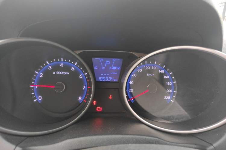 Used Hyundai ix35 2013 2.0L Automatic 2WD Comfort GL China IV Standard Instrument Cluster