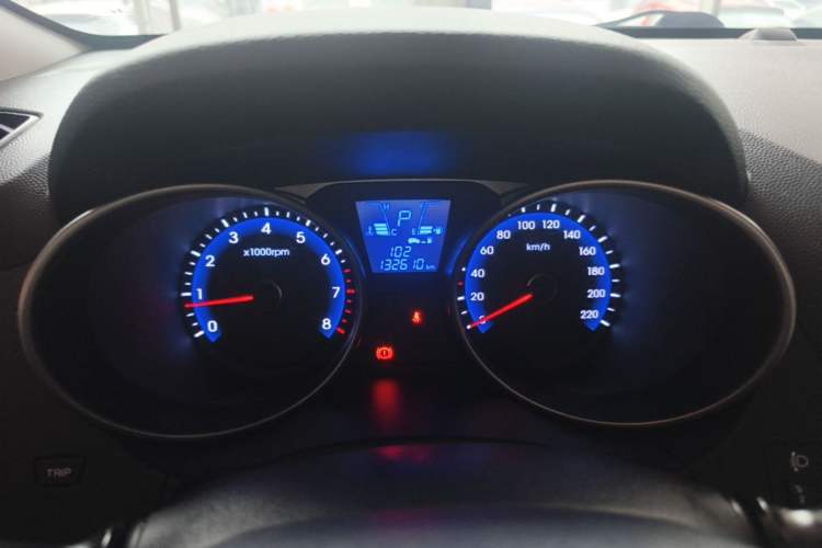 Used Hyundai ix35 2013 2.0L Automatic 4x4 Smart GLS China V Standard Instrument Cluster