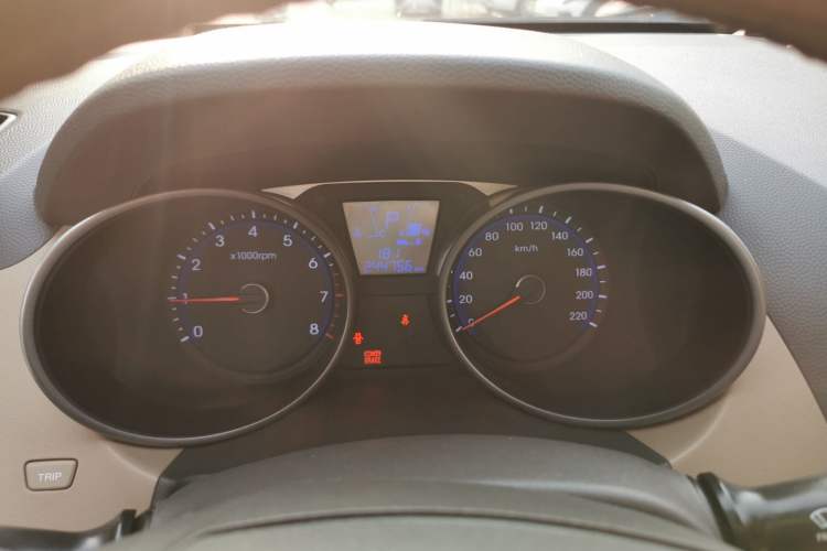 Used Hyundai ix35 2013 2.0L Automatic Two-Wheel Drive Smart GLS China V Standard Instrument Cluster