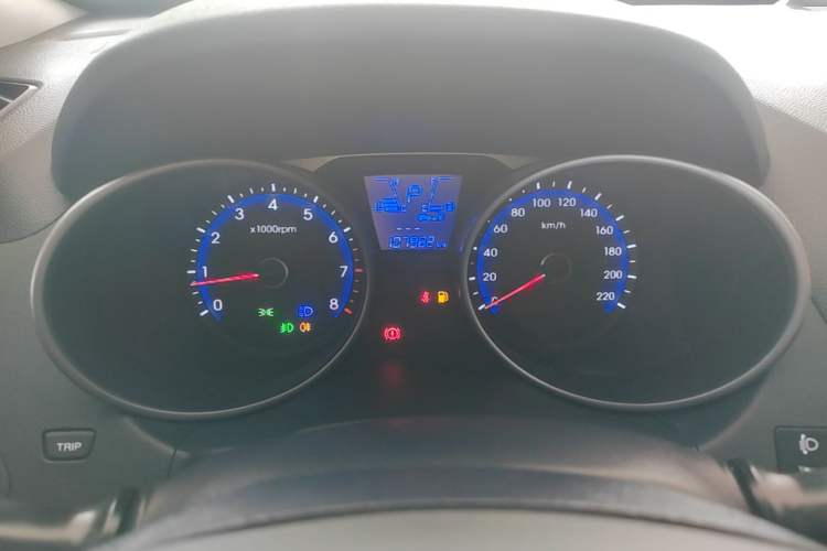 Used Hyundai ix35 2013 2.0L Automatic Two-Wheel Drive Smart GLS China V Standard Instrument Cluster