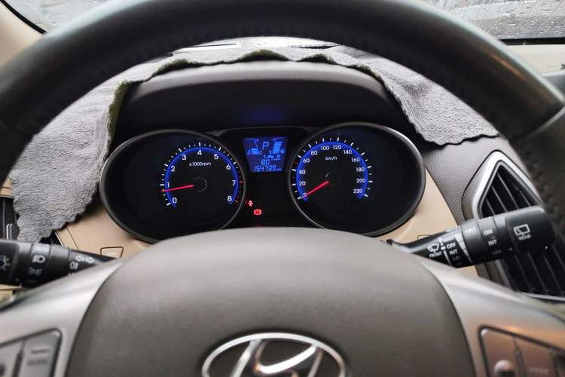 Used Hyundai ix35 2013 2.0L Automatic Two-Wheel Drive Smart GLS China IV Standard Instrument Cluster