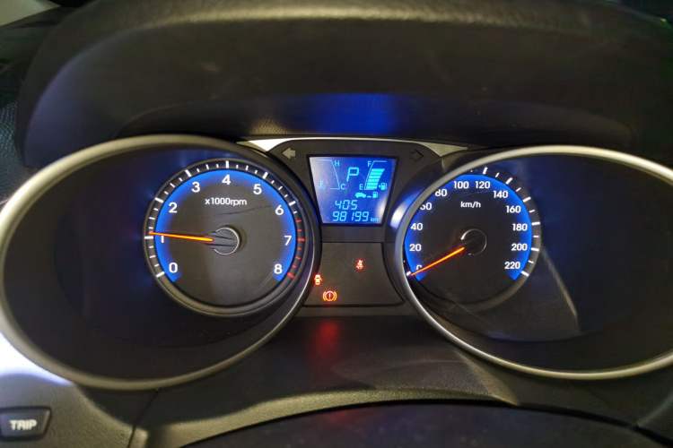 Used Hyundai ix35 2013 2.0L Automatic Two-Wheel Drive Smart GLS China IV Standard Instrument Cluster