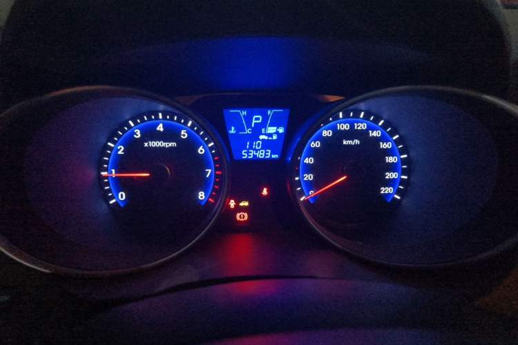Used Hyundai ix35 2013 2.0L Automatic Two-Wheel Drive Smart GLS China V Standard Instrument Cluster