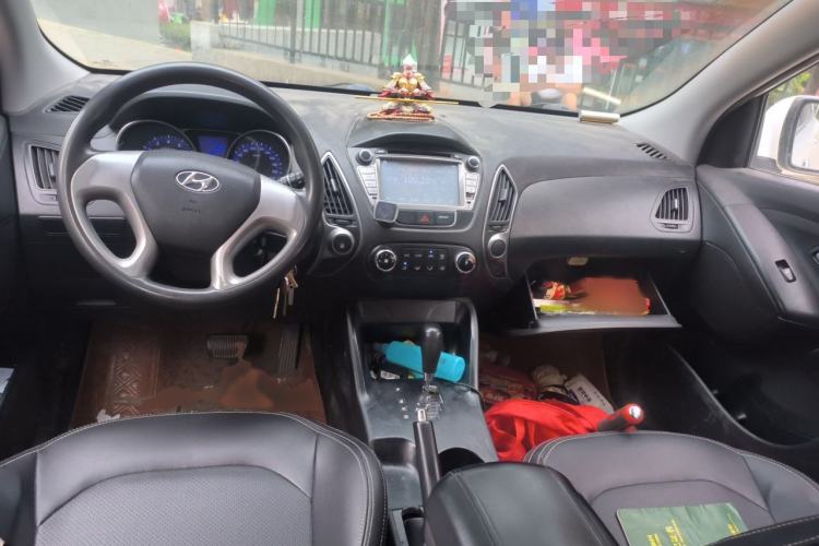 Used Hyundai ix35 2013 2.0L Automatic 2WD Comfort GL China IV Standard Interior 2