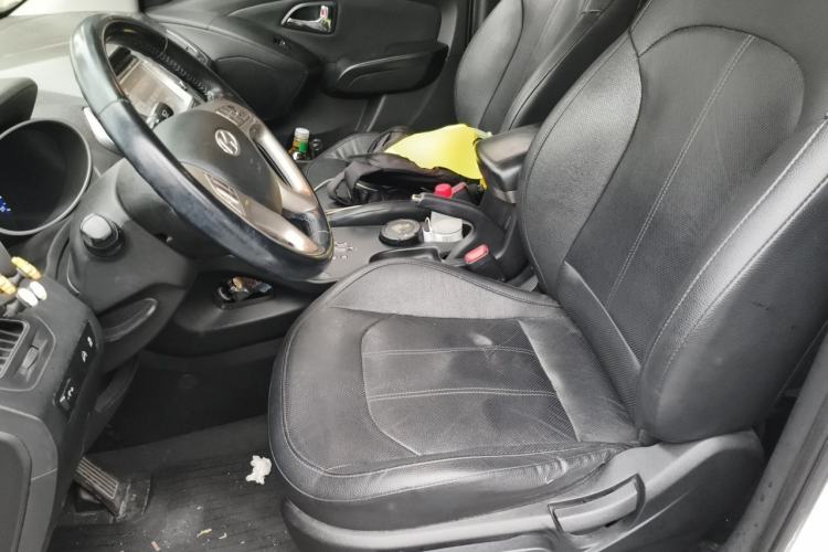 Used Hyundai ix35 2013 2.0L Automatic Two-Wheel Drive Smart GLS China IV Standard Left Front Seat