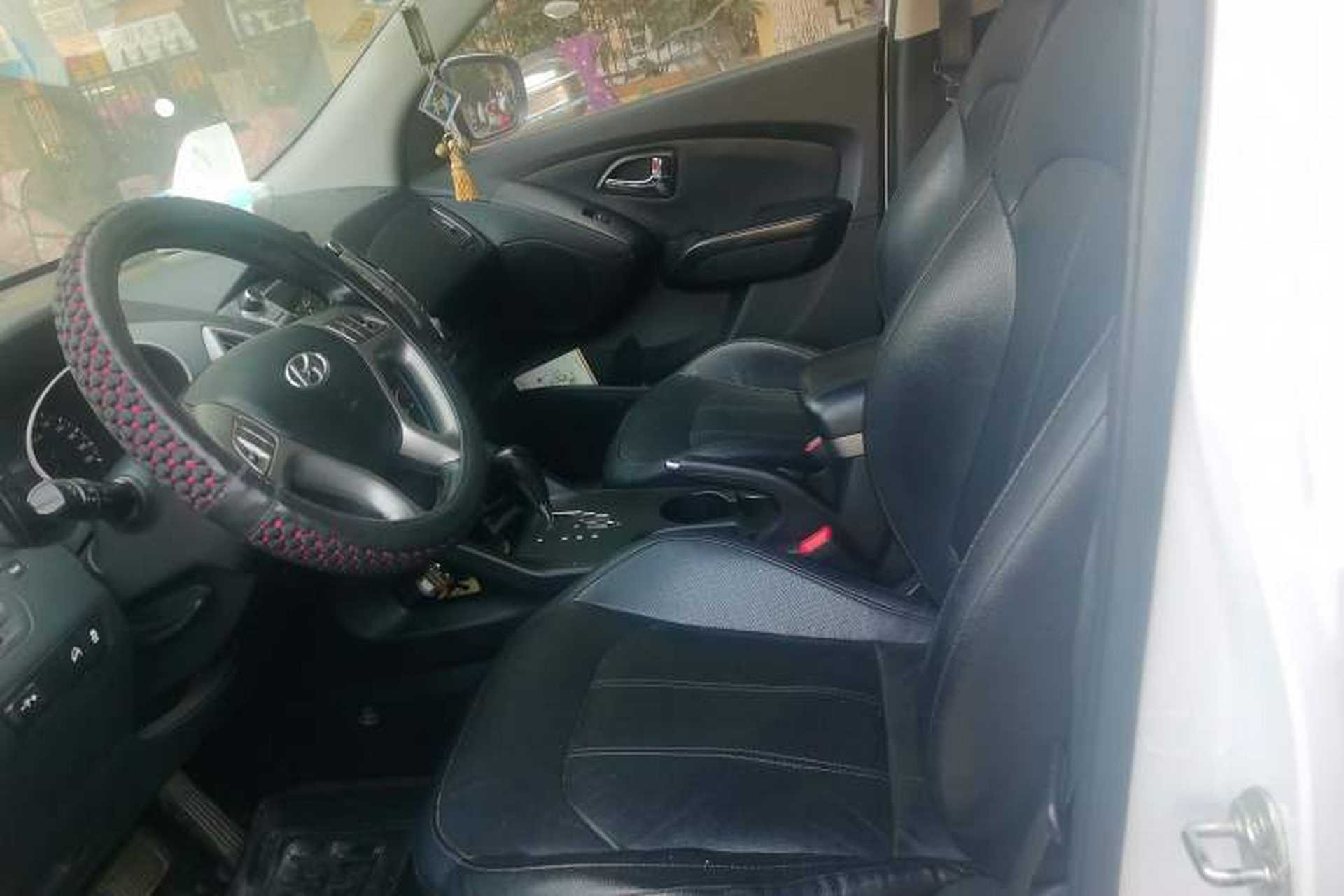 Used Hyundai ix35 2013 2.0L Automatic Two-Wheel Drive Smart GLS China IV Standard Left Front Seat