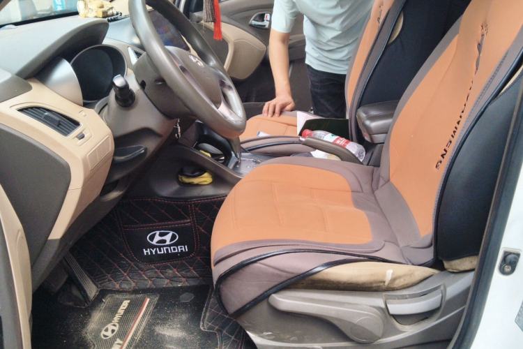 Used Hyundai ix35 2013 2.0L Automatic 2WD Comfort GL China IV Standard Left Front Seat