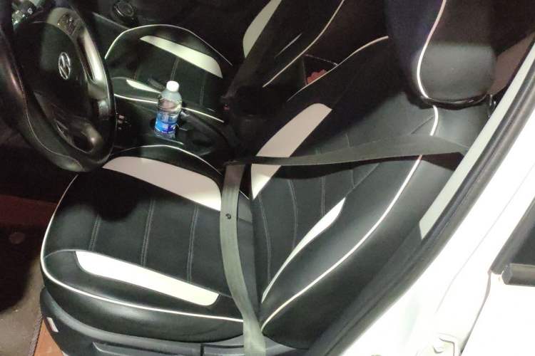 Used Hyundai ix35 2013 2.0L Automatic Two-Wheel Drive Smart GLS China IV Standard Left Front Seat