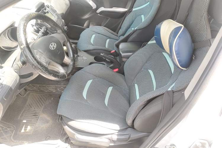 Used Hyundai ix35 2013 2.0L Automatic 2WD Comfort GL China IV Standard Left Front Seat