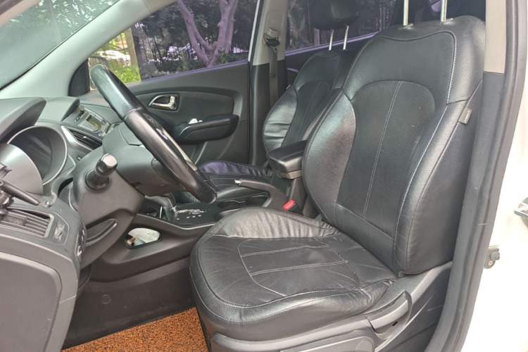 Used Hyundai ix35 2013 2.0L Automatic Two-Wheel Drive Smart GLS China V Standard Left Front Seat