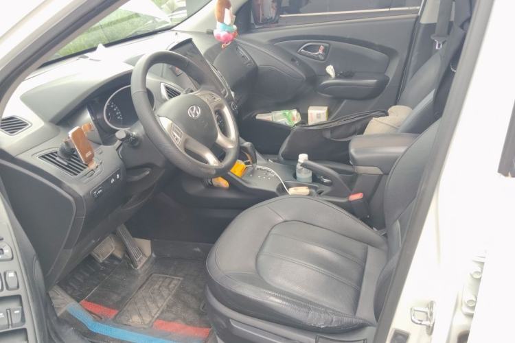 Used Hyundai ix35 2013 2.0L Automatic Two-Wheel Drive Smart GLS China IV Standard Left Front Seat