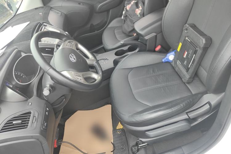 Used Hyundai ix35 2013 2.0L Automatic Two-Wheel Drive Smart GLS China IV Standard Left Front Seat