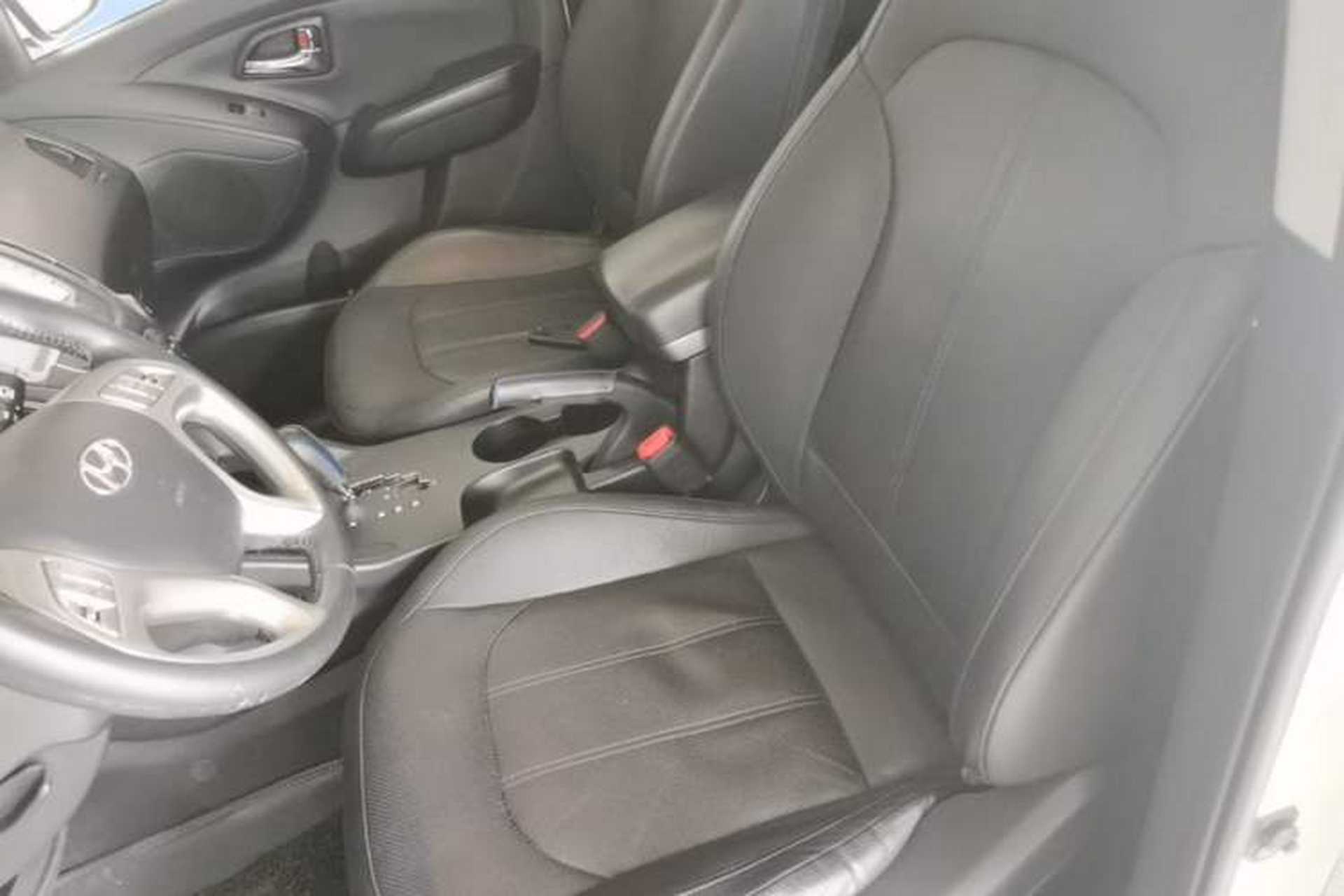 Used Hyundai ix35 2013 2.0L Automatic Two-Wheel Drive Smart GLS China IV Standard Left Front Seat