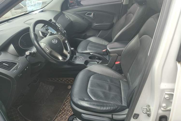 Used Hyundai ix35 2013 2.0L Automatic Two-Wheel Drive Smart GLS China IV Standard Left Front Seat
