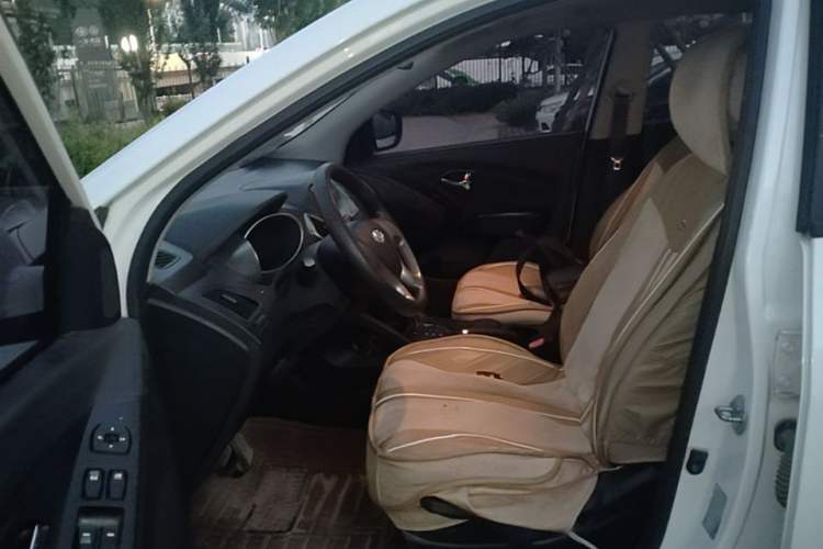 Used Hyundai ix35 2013 2.0L Automatic 2WD Comfort GL China IV Standard Left Front Seat